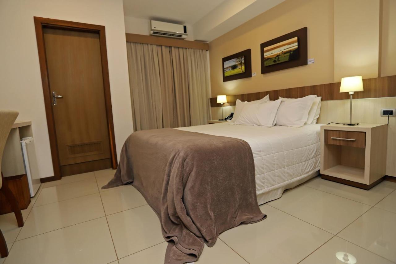 Bella Vista Hotel - Encarnación מראה חיצוני תמונה