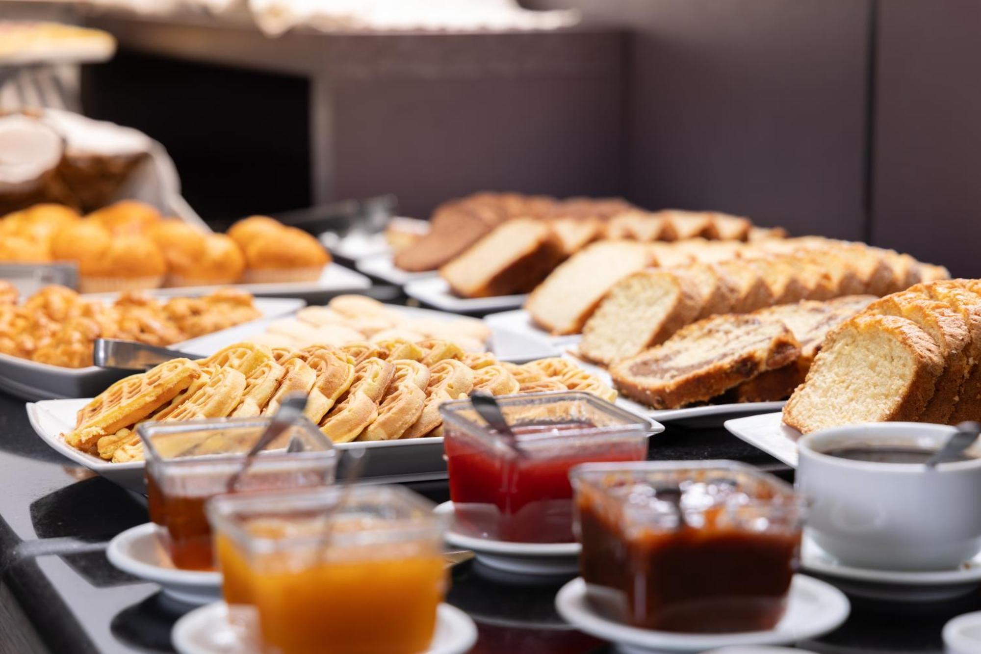 Bella Vista Hotel - Encarnación מראה חיצוני תמונה
